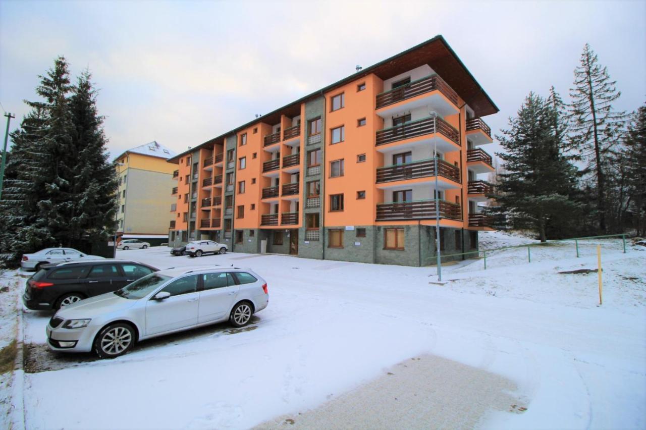 Jediny Apartman Tatranska Strba Exterior photo